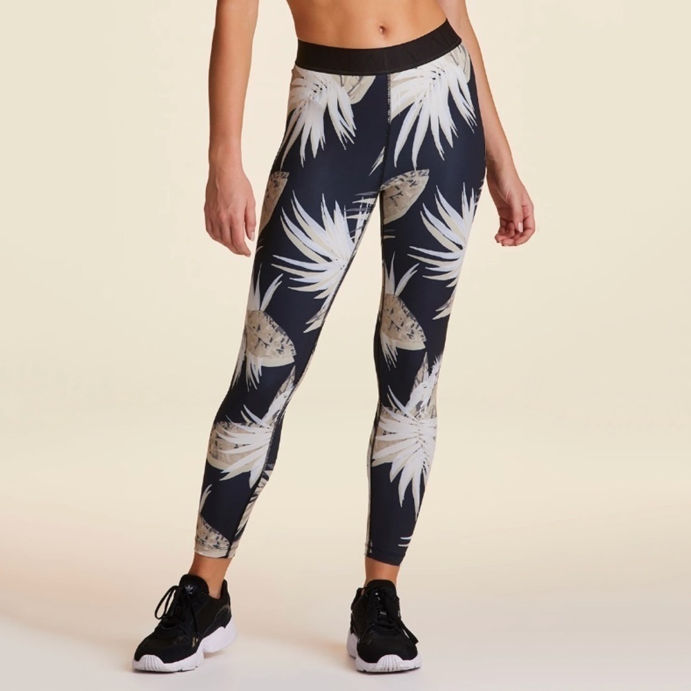 NWT Alala Primary Tight High Rose Skinny Leggings In Neutral Palm Print